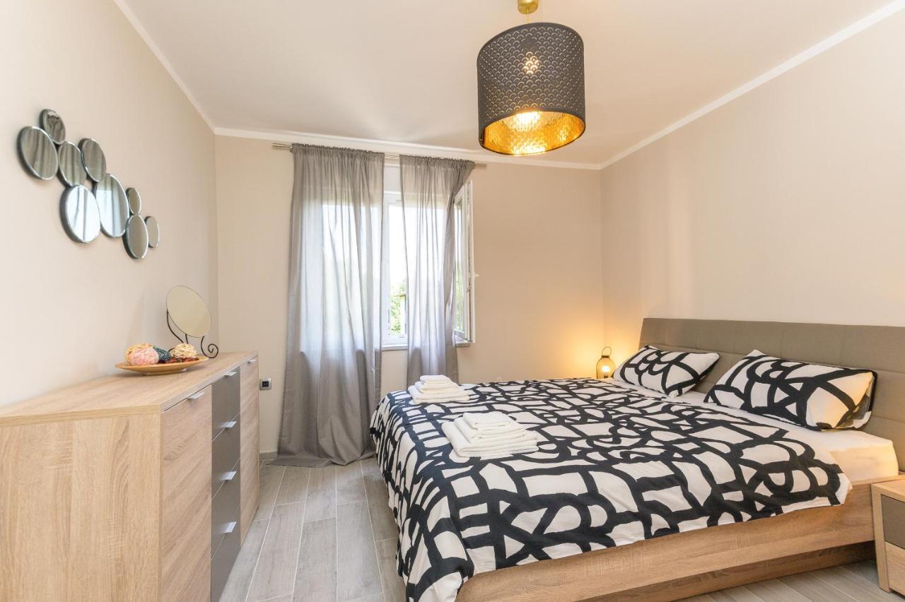 Apartment Pearl Of Kvarner , Opatija Bagian luar foto